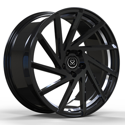 Cadillac CT4 18x8 und 18x8.5 Glanz schwarz