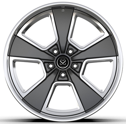 Mercedes E63 2022 Custom 2PC Felgen 21x9.5 und 21x11